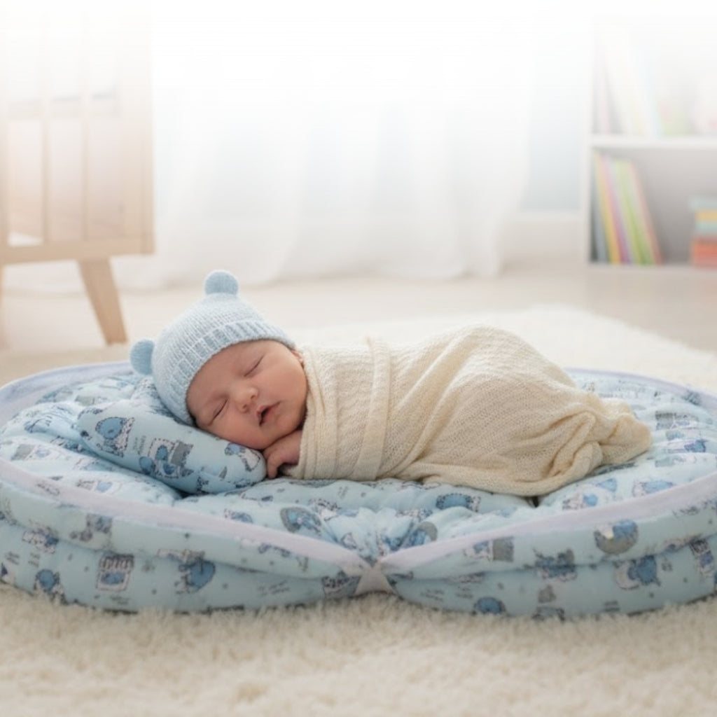 Baby Sleeping Bed with mosquito net (Teddy Print)