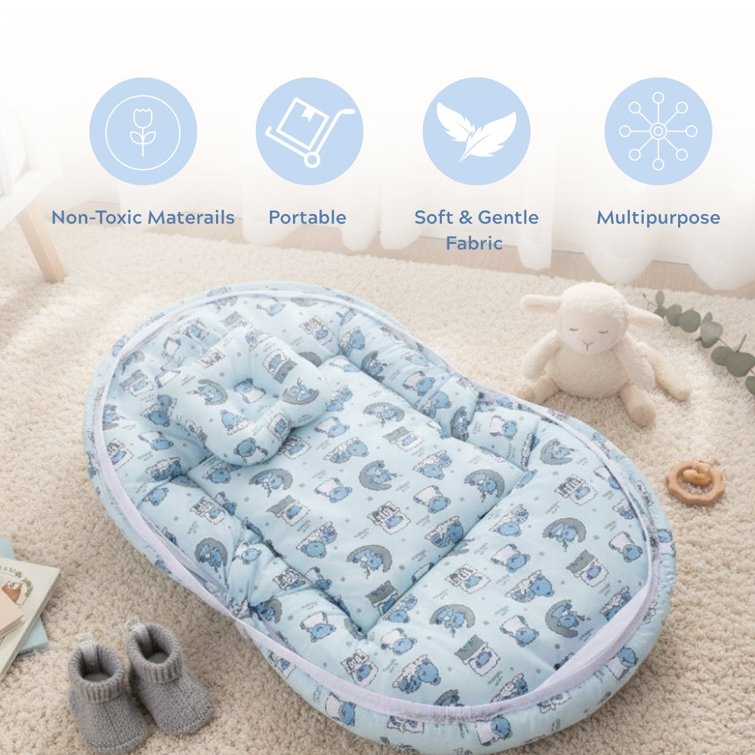 Baby Sleeping Bed with mosquito net (Teddy Print)
